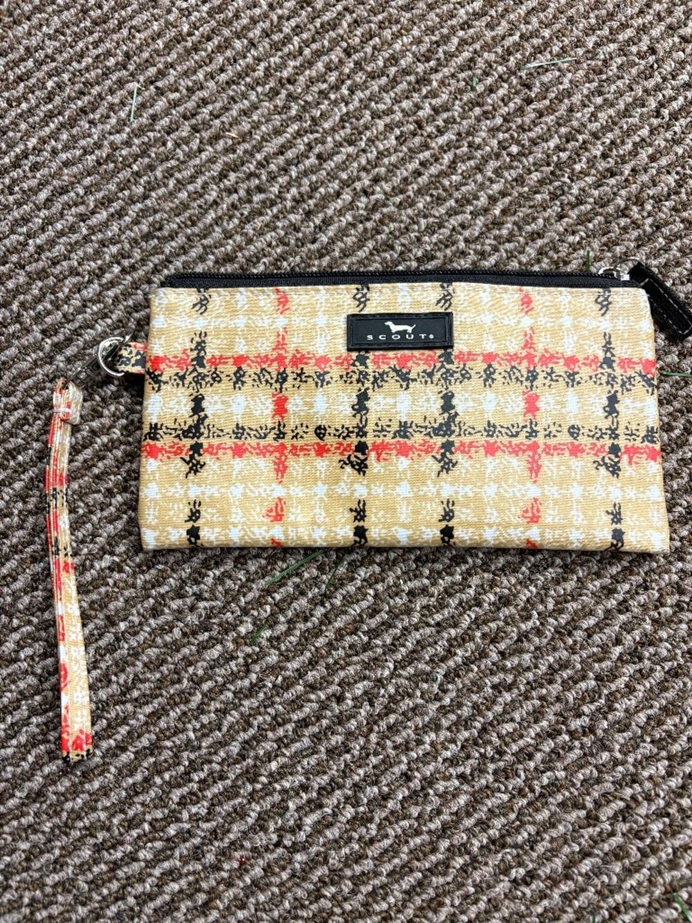 Scout Wristlet EUC